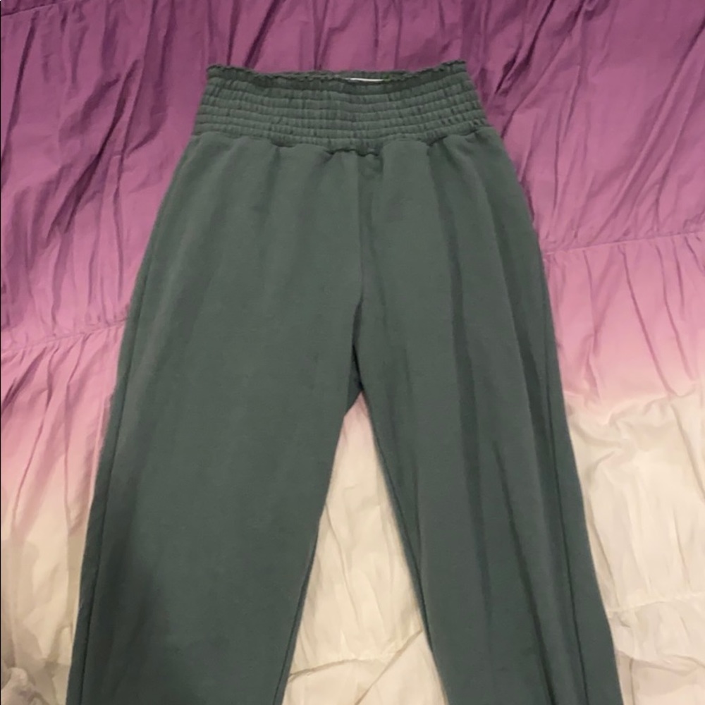 trendy army green joggers